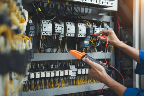 Best Emergency Electrician Near Me  in Montgomery, IL