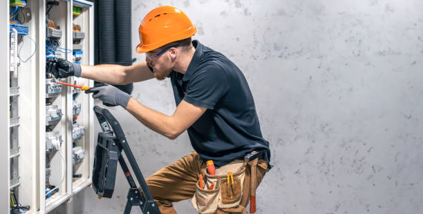 Best Local Electrician Companies  in Montgomery, IL